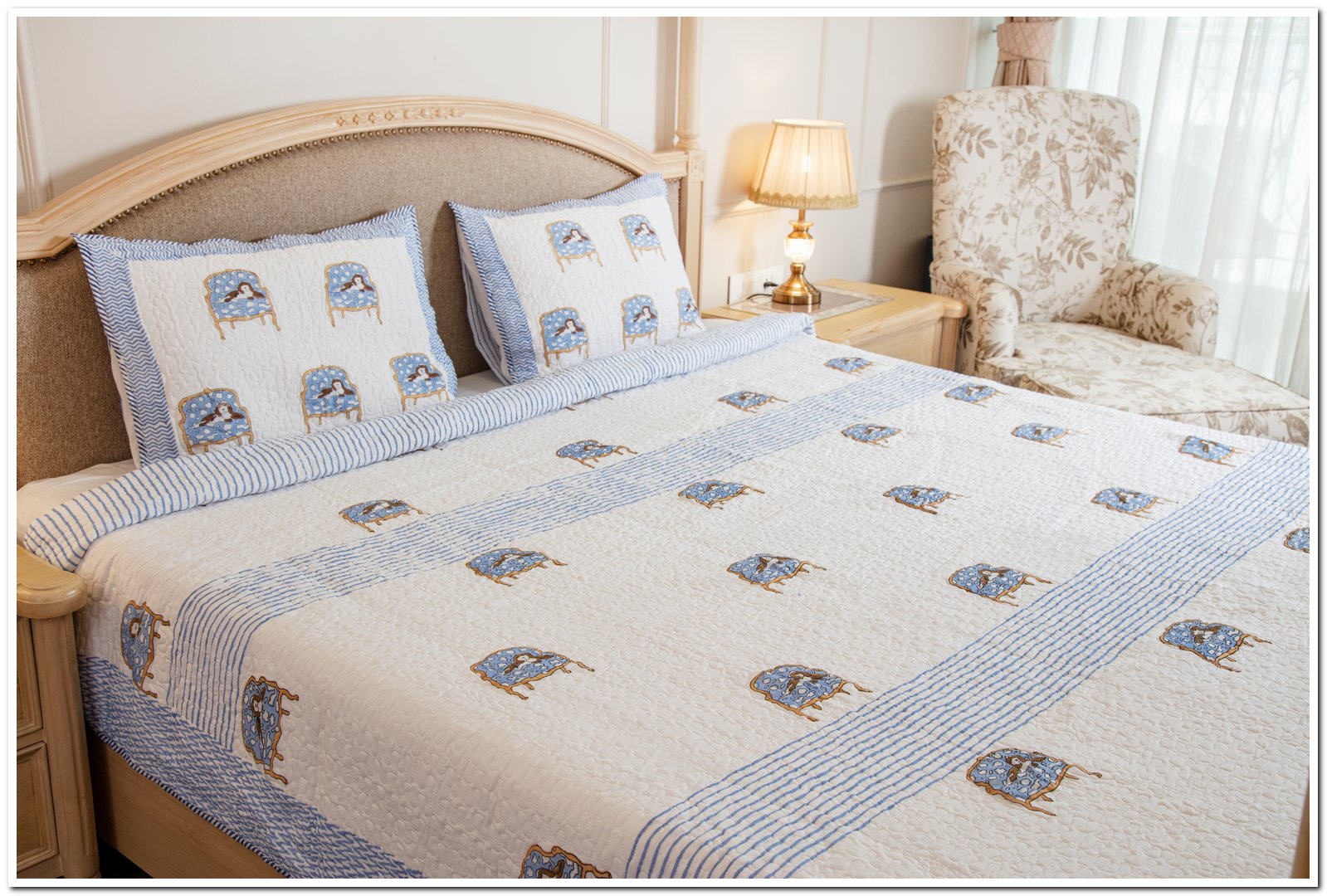 0P0A9155- BED COVER