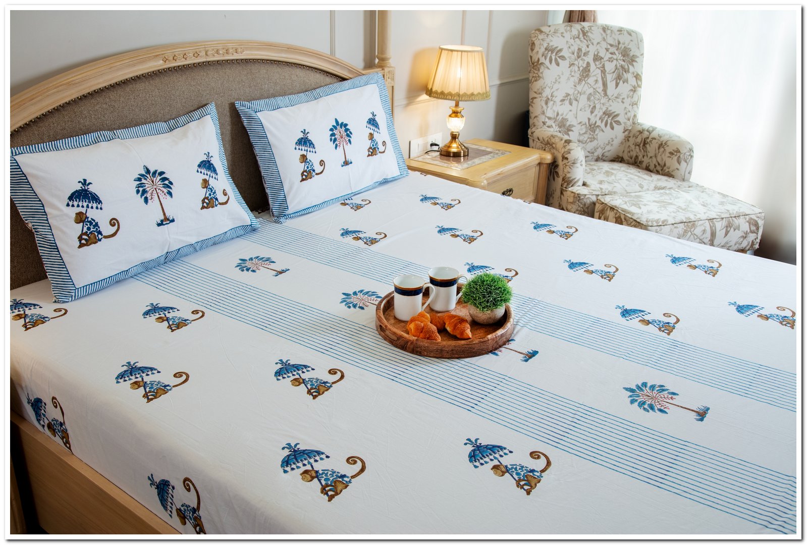 0P0A9270-bed sheet